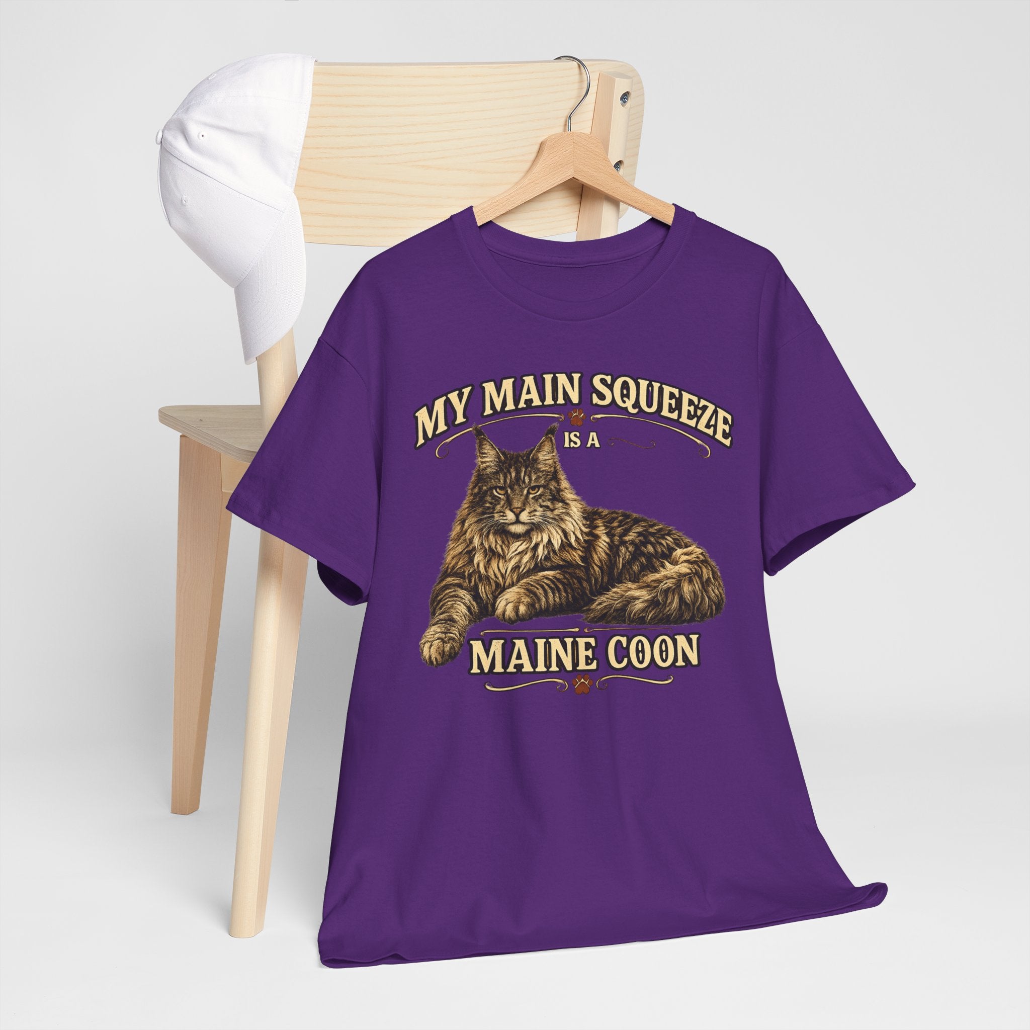 Maine Coon Cat T-Shirt — "My Main Squeeze" Vintage Cat Lover Tee