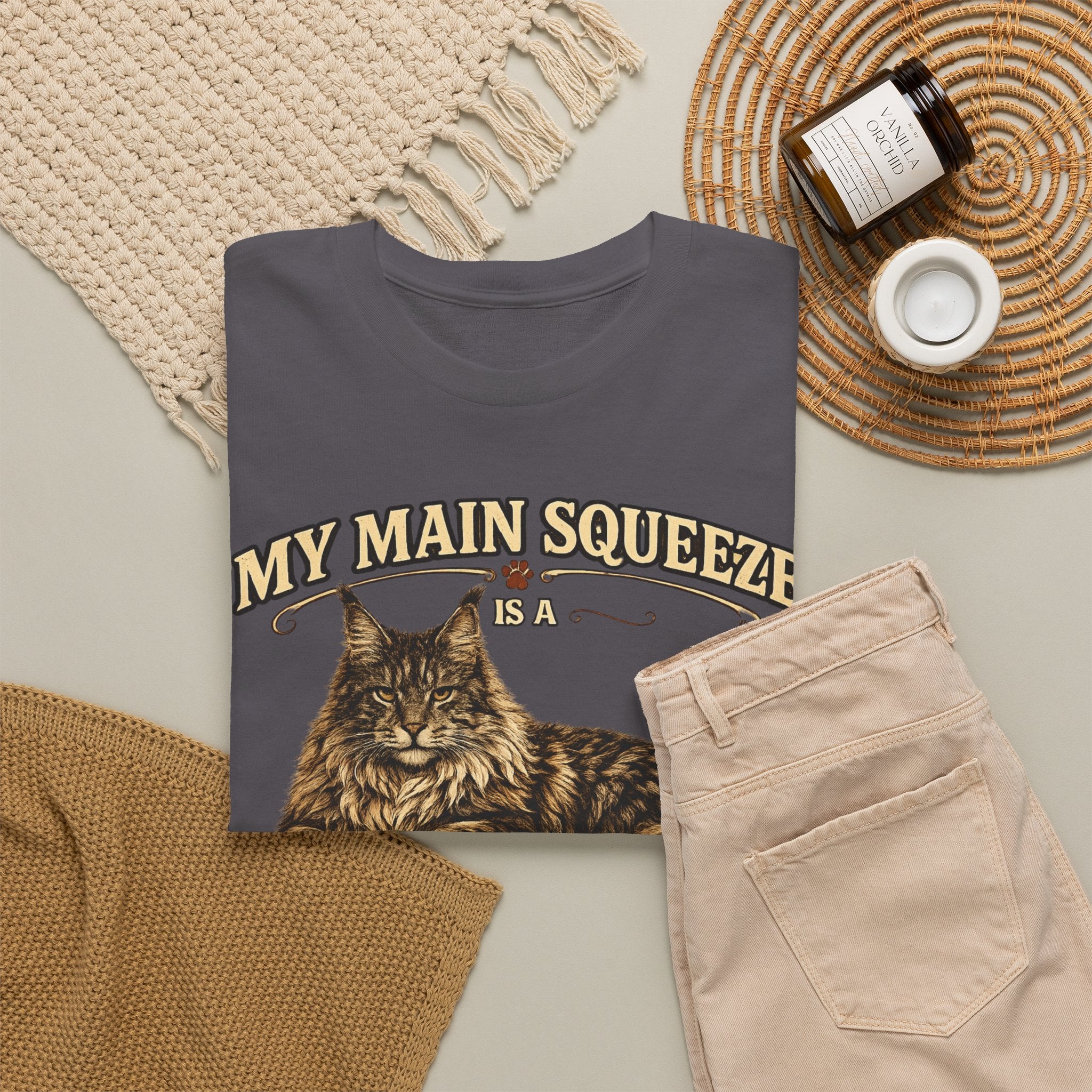 Maine Coon Cat T-Shirt — "My Main Squeeze" Vintage Cat Lover Tee