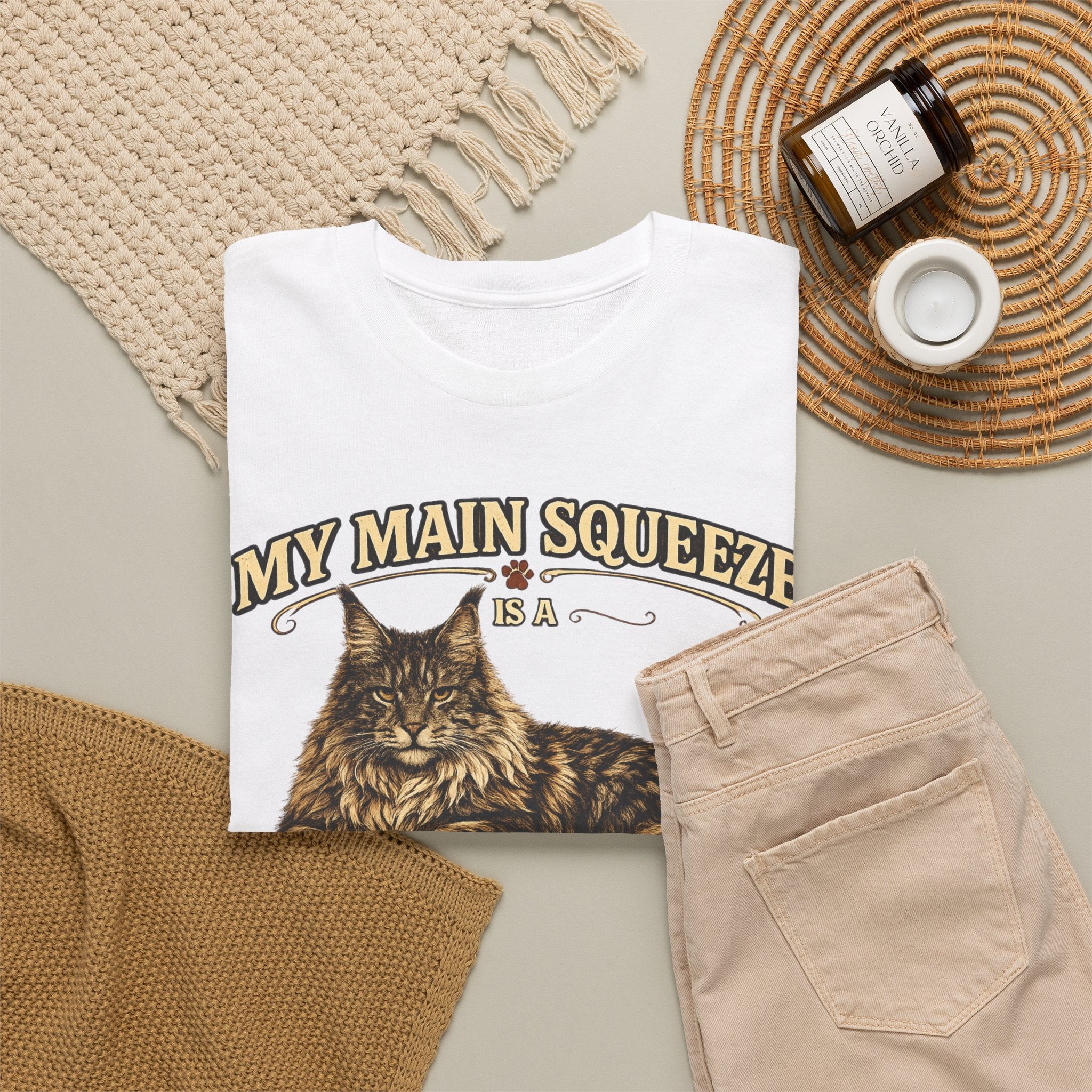 Maine Coon Cat T-Shirt — "My Main Squeeze" Vintage Cat Lover Tee