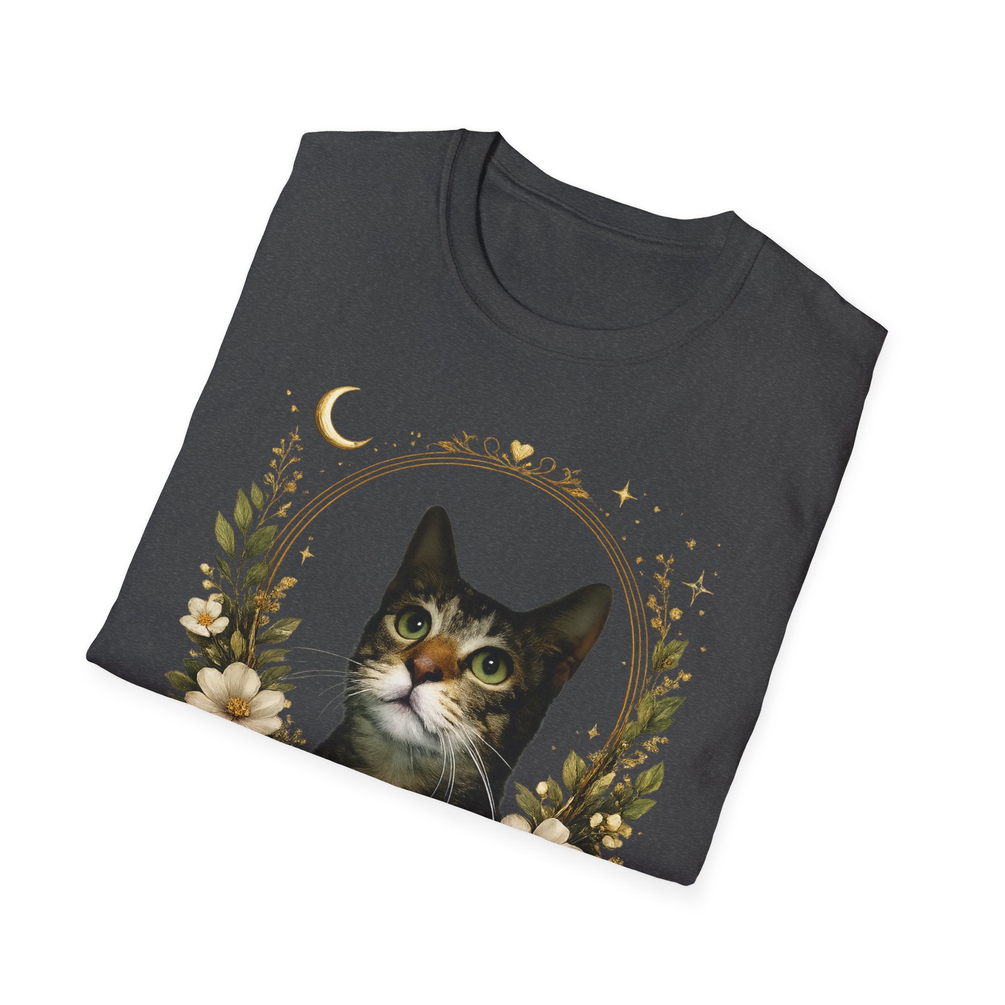 Cat Portrait T-Shirt – Vintage Floral Tabby Tee
