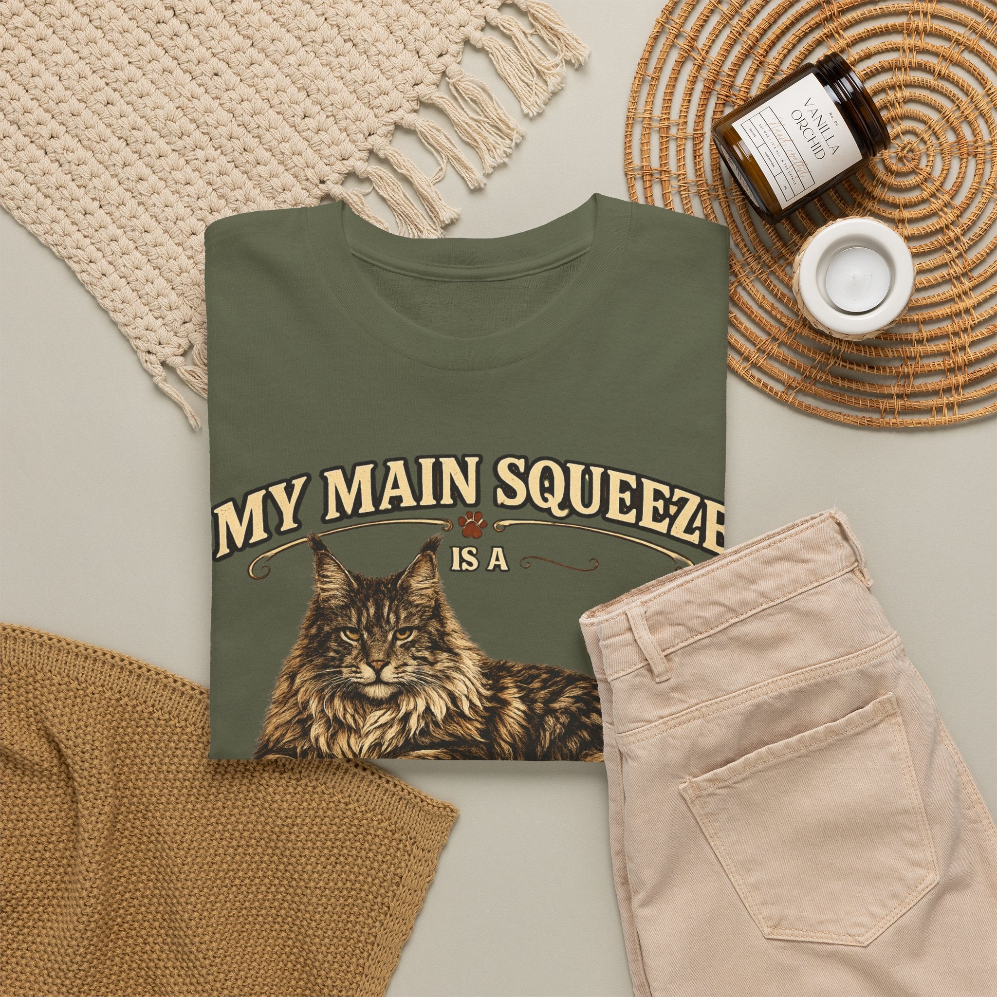 Maine Coon Cat T-Shirt — "My Main Squeeze" Vintage Cat Lover Tee